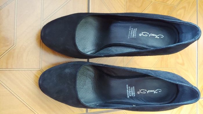 Czarne szpilki skórzane Janet D.