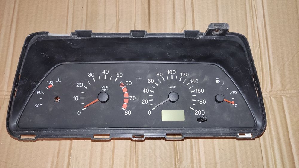 Приборная панель Ваз 2110-15