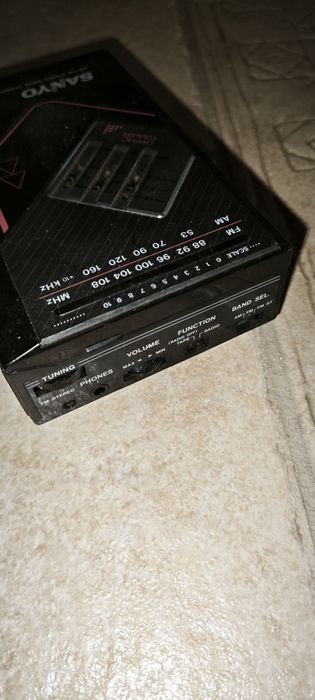 SANYO MGR77 Stereo Cassette Player Portátil com Rádio AM FM