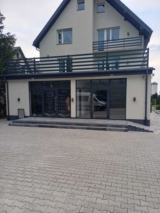 Lokal Usługowy Duży Paring