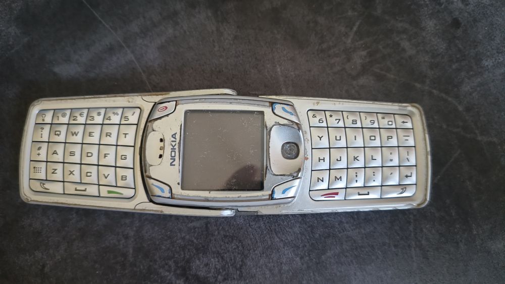 Telefon Nokia GSM 6822a