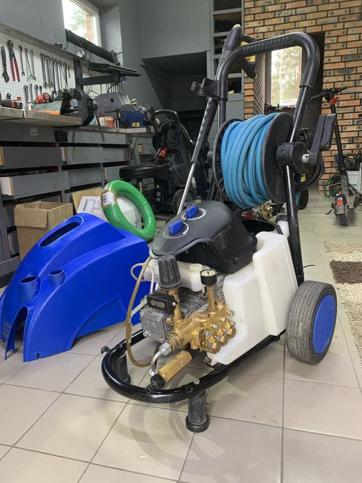 Професійна мийка.  Alto. Kew.