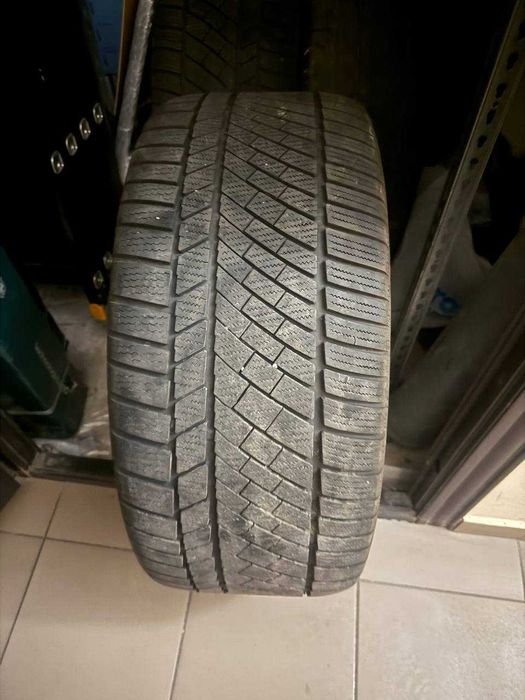 Шини зима R19 та диски BMW