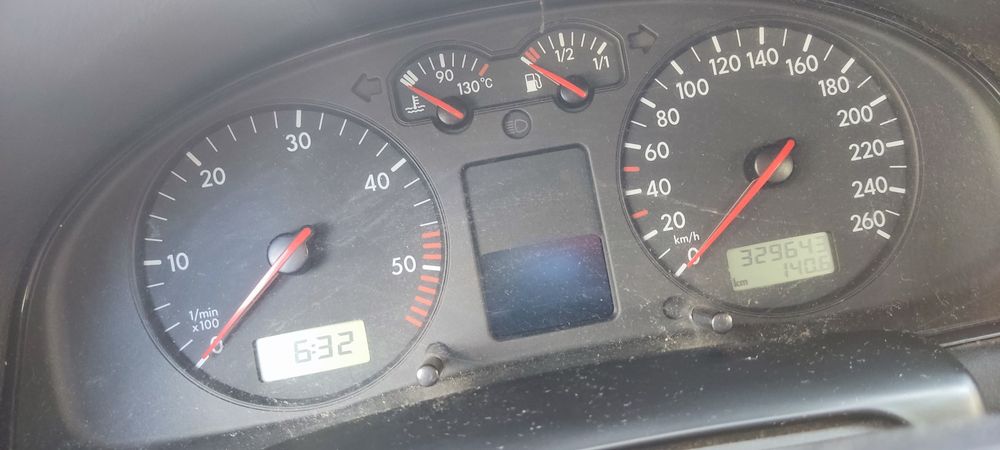 Vendo VW Passat 1.9 TDI