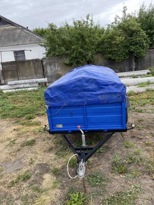 Причеп автомобільний