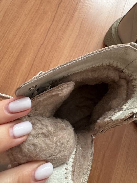 Кожаные ботинки на цегейке 37 р,идеальное состояние