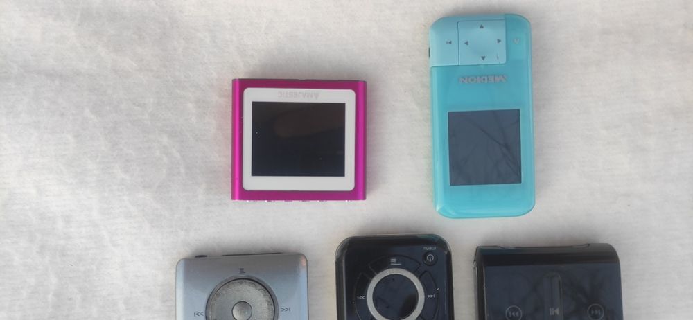 Лот плеєри Samsung YP-S3, Philips Go gear, sansa, median, majestic