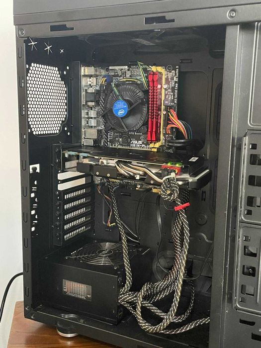 Computador Gaming Clássico - i5 4670k e GTX 670