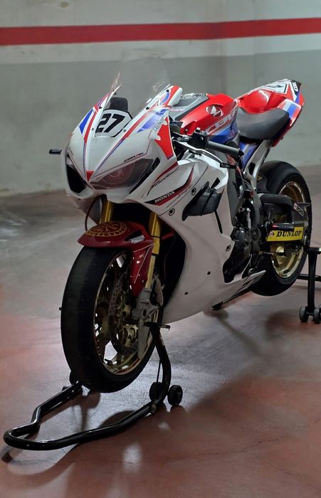 Vendo CBR1000RR so para pista.
