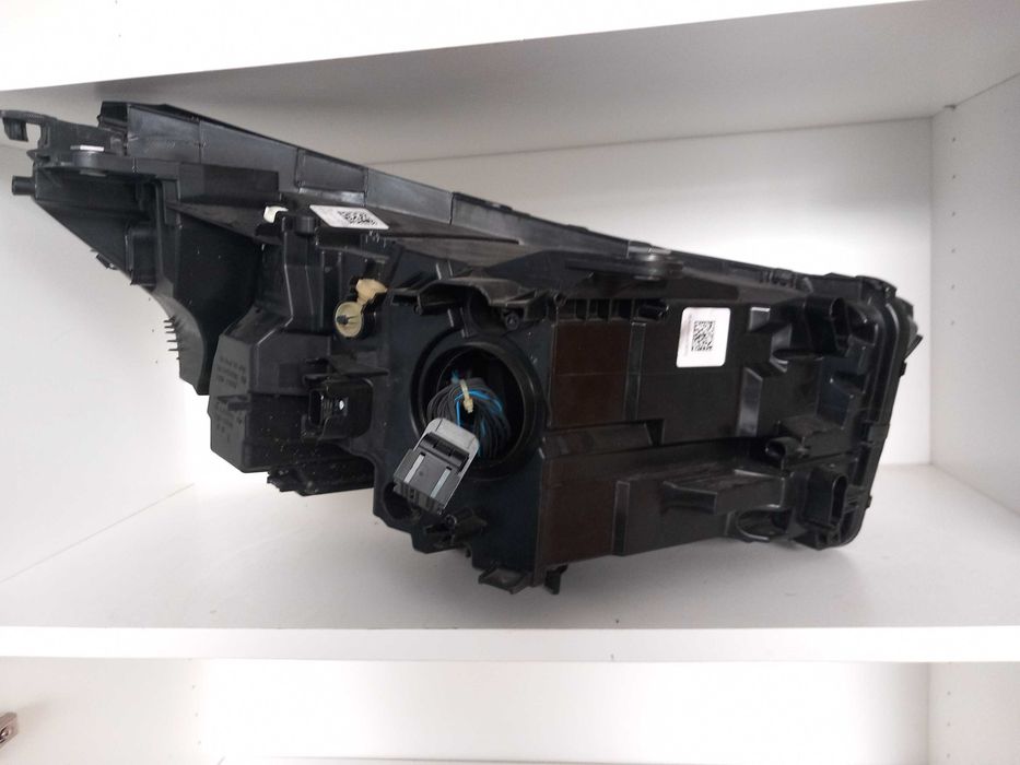 Farol BMW 5/ i5 Full LED esquerdo/direito