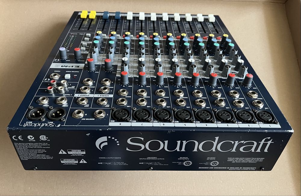 Продам Soundcraft EPM8 мікшерний пульт під ремонт.