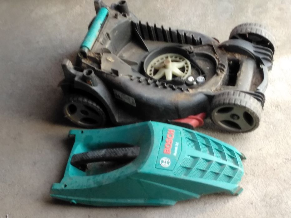 Bosch  Rotak  32