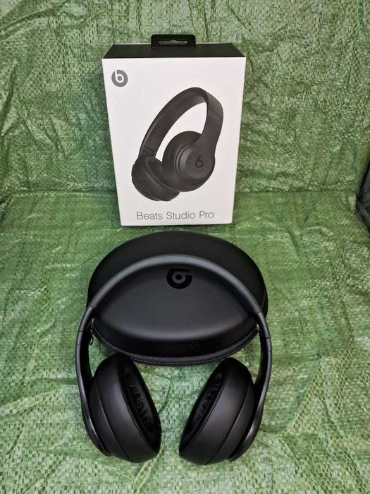 Беспровідні навушники Beats Studio Pro