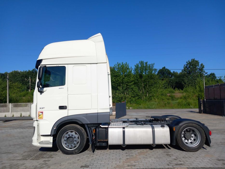 DAF 106 mega low deck