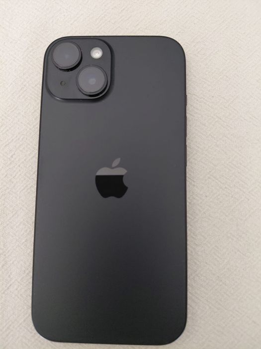 iPhone 15 128GB