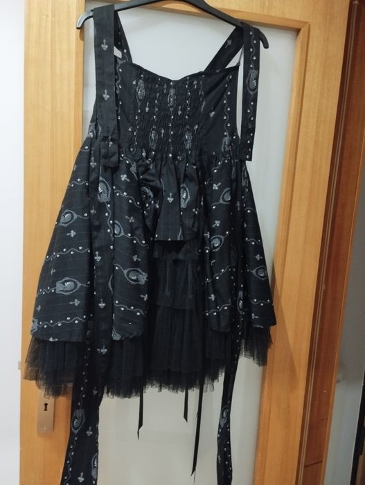 Vestido novo gótico
