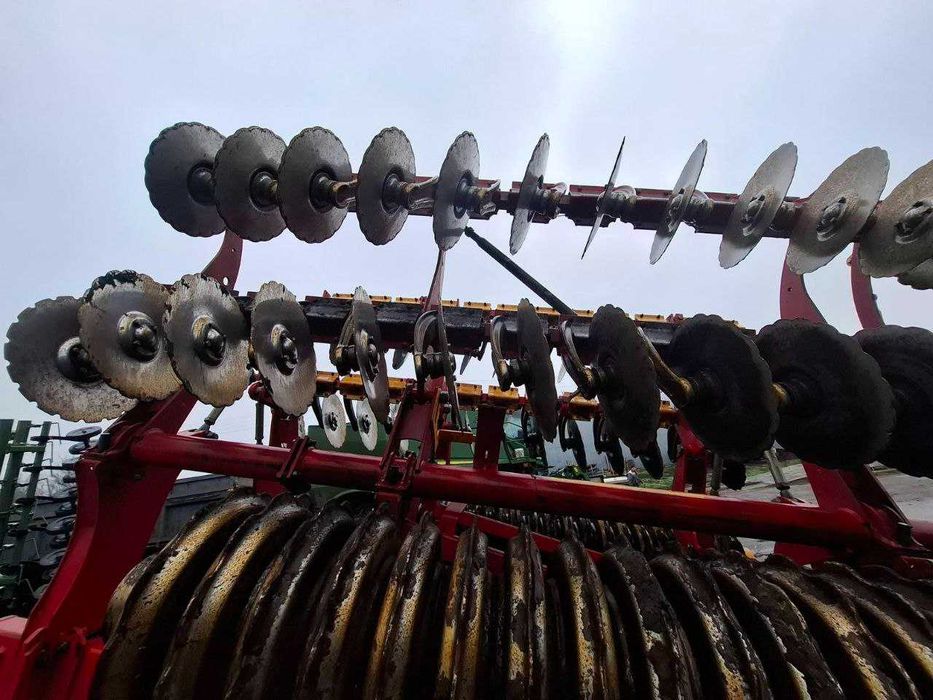 Дискова борона Vaderstad Carrier 820