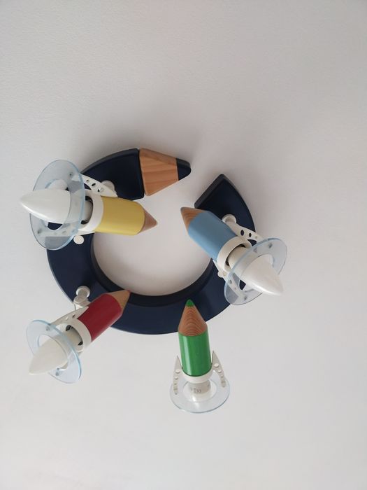 Super lampa sufitowa KREDKI dla dzieci