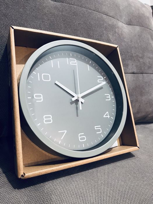 Zielony zegar scienny 20 cm srednica