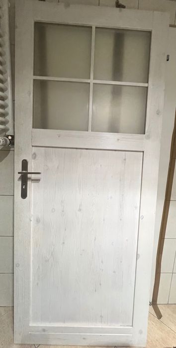 Drzwi wewnętrzne lite drewno