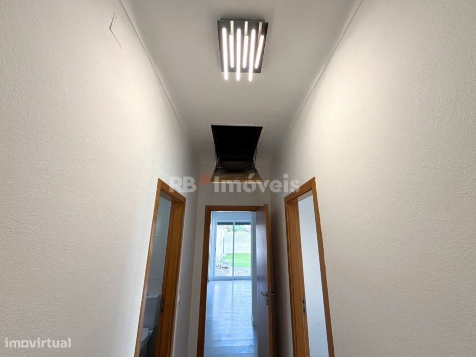 Moradia T3 Renovada com Quintal e Anexo Atalaia, Vila Nova da Barqu...