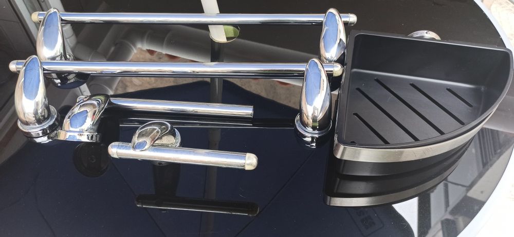 Toalheiros  usados bom estado