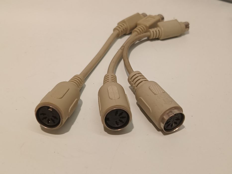 Adapter PS2 din do klawiatury szary retro PC