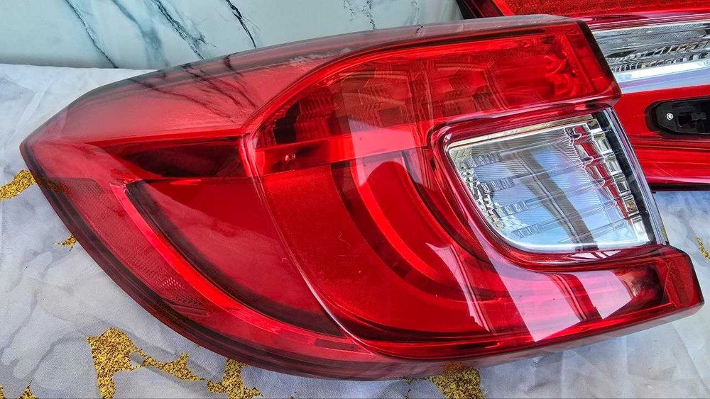 Ліхтар фонарь задня фара Honda Accord 10 2018-2022 комплект 4 шт з накладками