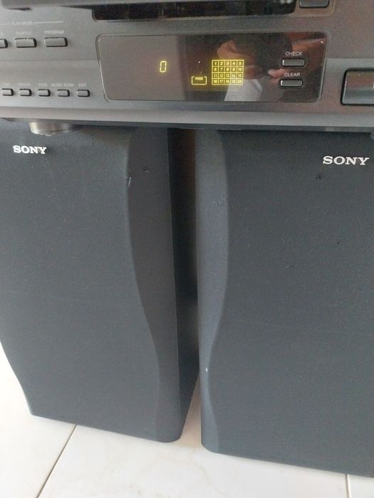 Aparelhagem sony c/ cd /tuner/ deck k7 colunas