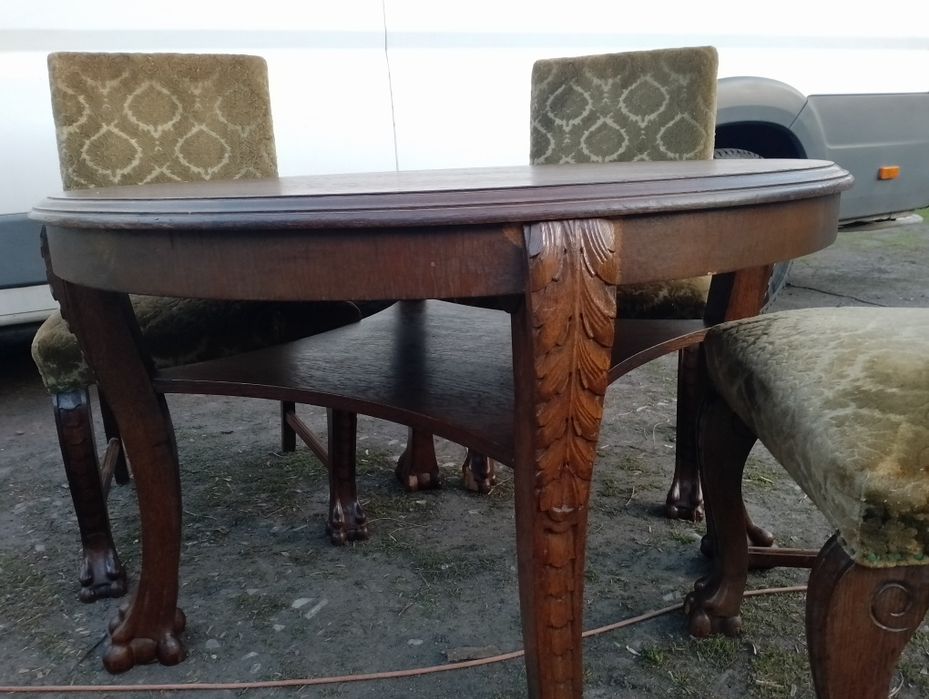 Piękny stół na lwich lapach +4 krzesła antyk