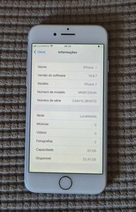 Telemóvel iPhone 7 – Silver - muito estimado