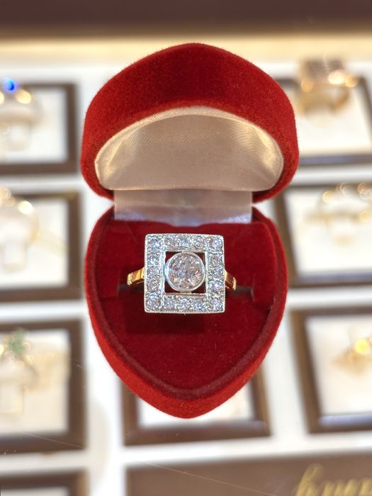 Pierścionek z brylantem 0,75ct Art Deco