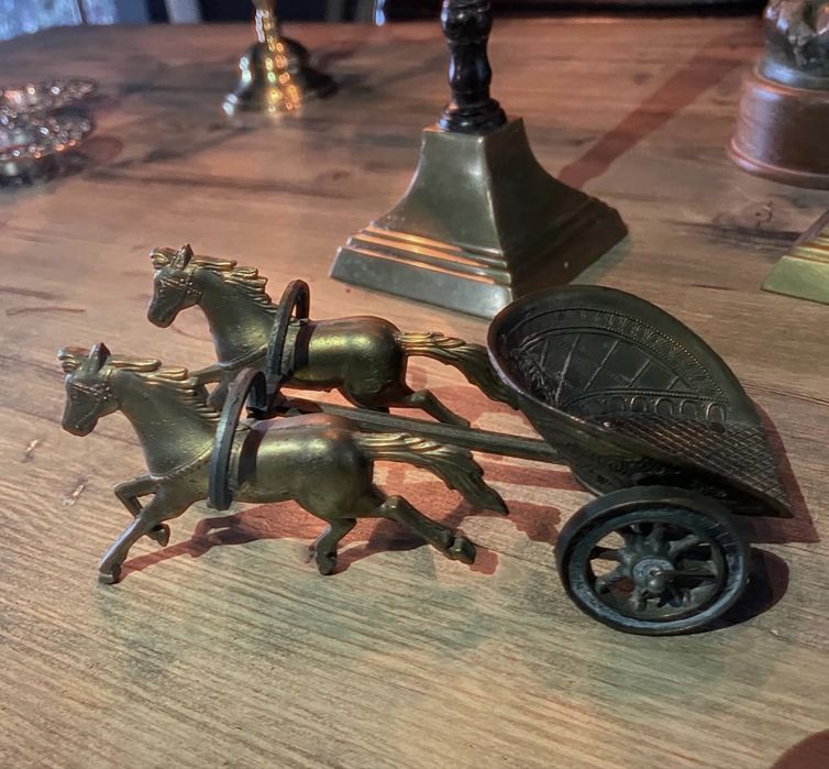 Кінь статуя вінтаж