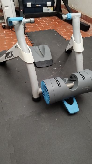 Rolo de treino bicicleta VORTEX  TACX