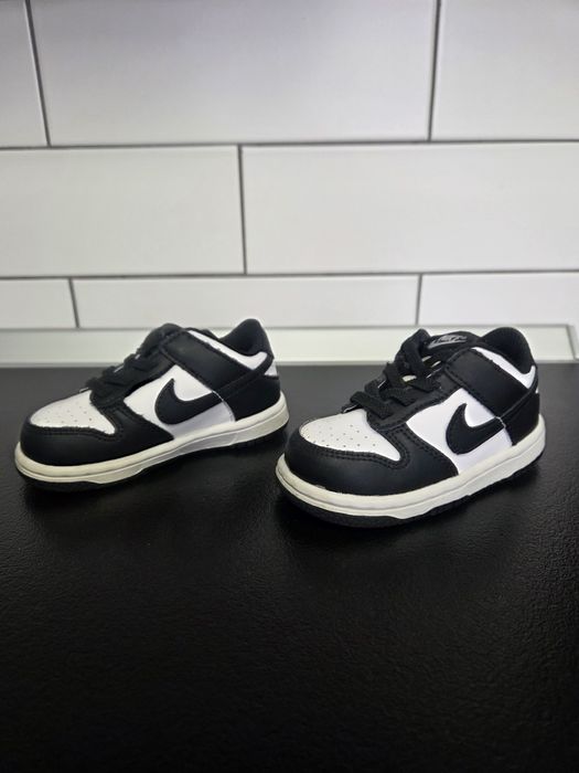 Оригінальні кросівки nike