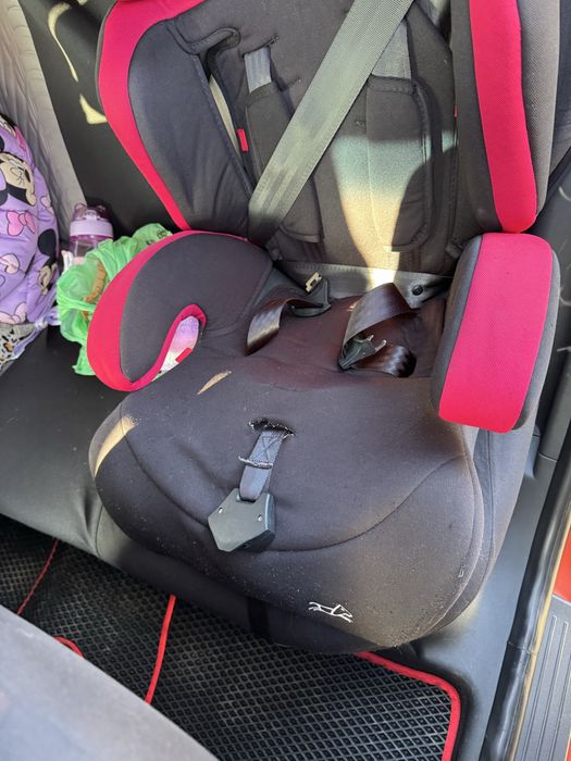 Дитяче автокрісло Joy 9-36 кг