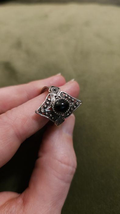 Czarny onyks srebro pierścionek retro