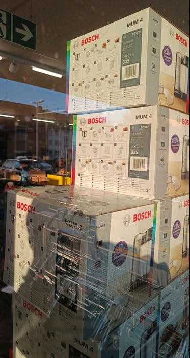 Новий оригін кухонний комбайн зGERMANY Bosch MUM 48 А1/тістоміс/міксер