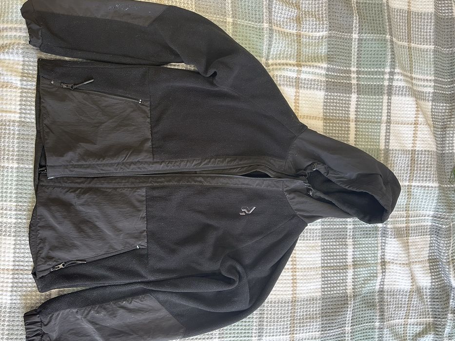 Фліска на застібці