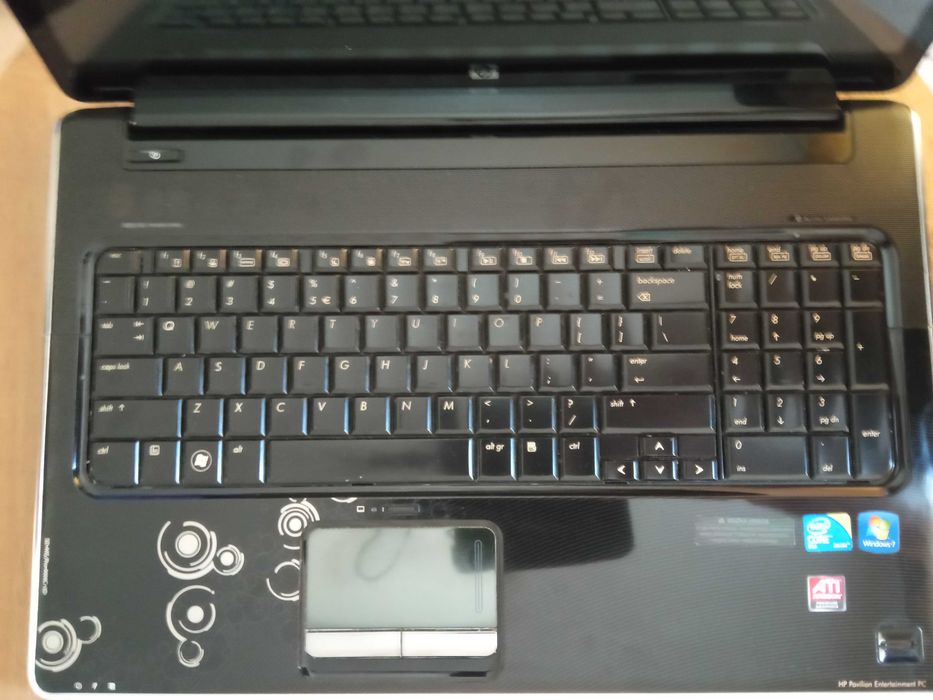 Laptop HP Pavilion dv7-3010ew VJ231EA, sprawny.