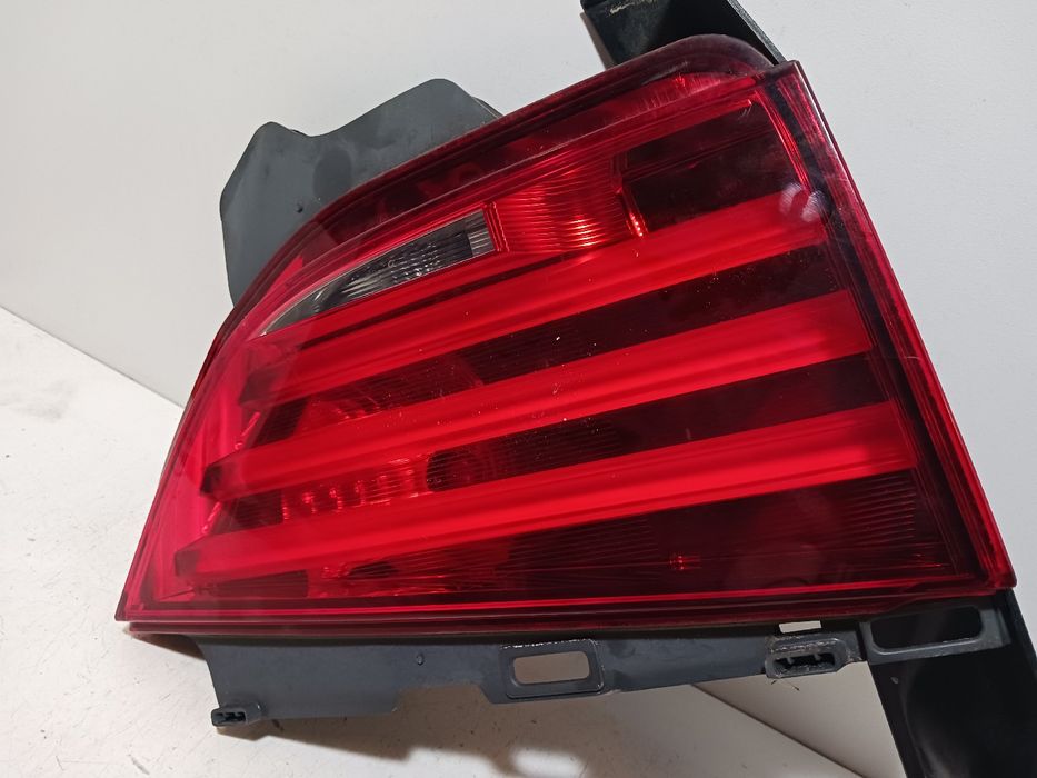 Farolim da mala esquerdo BMW 5 Gran Turismo (F07)