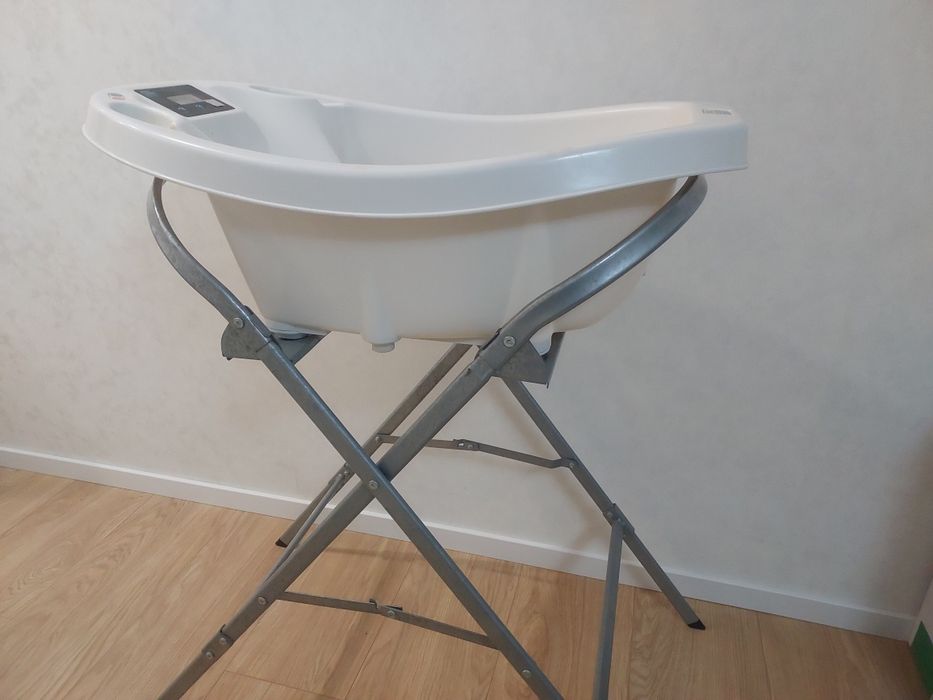 Ванночка для немовлят. Aqua scale 3 in 1.