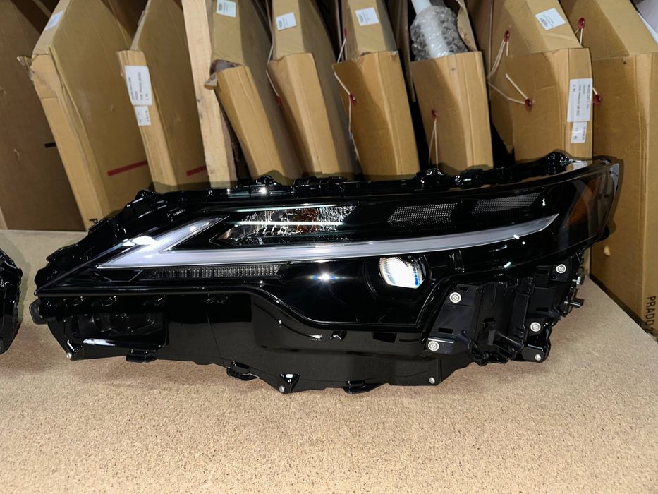 Фари фара Lexus RX 2023 2024 2025