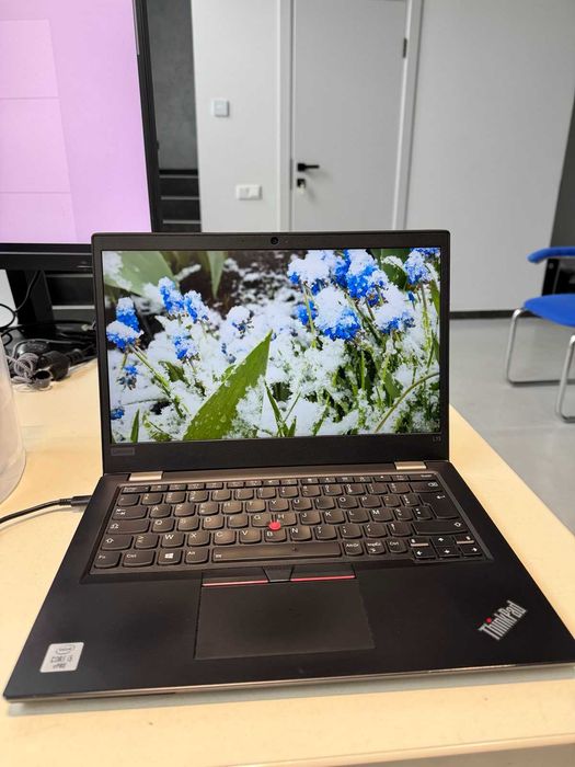 Шикарний для навчання Lenovo L13 легкий ультрабук є 50шт