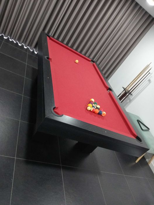 Mesa de Snooker em bom estado