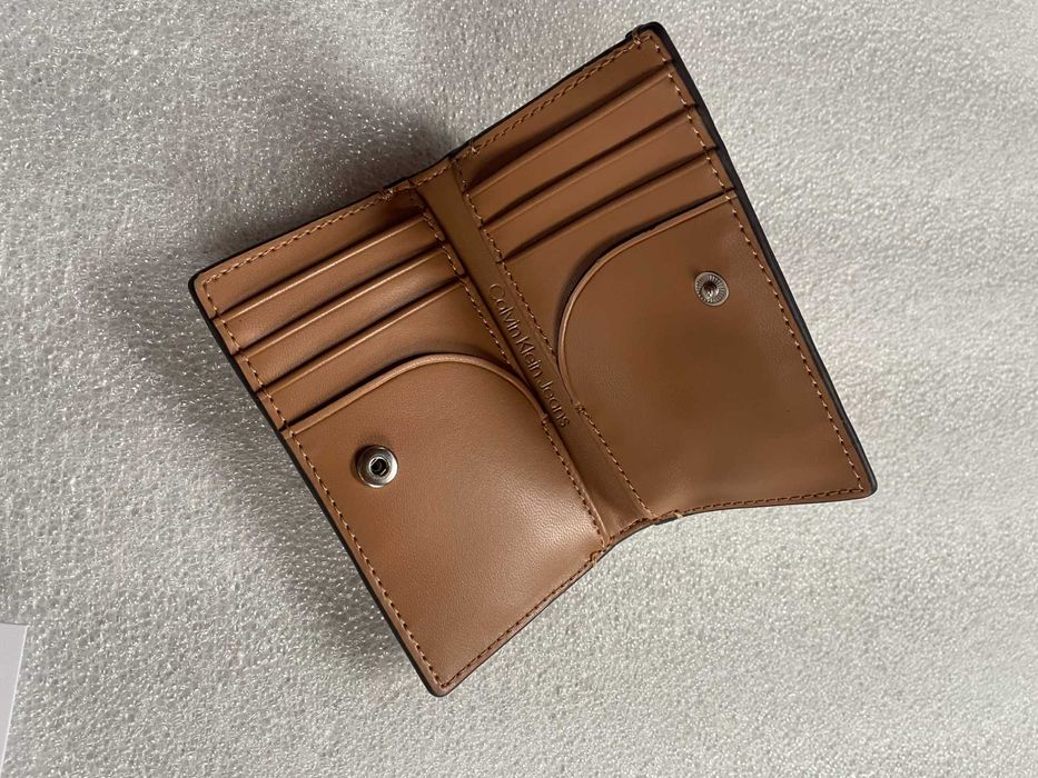 Новый кошелек calvin klein (ck minimal monogram cuoio wallet)с Америки