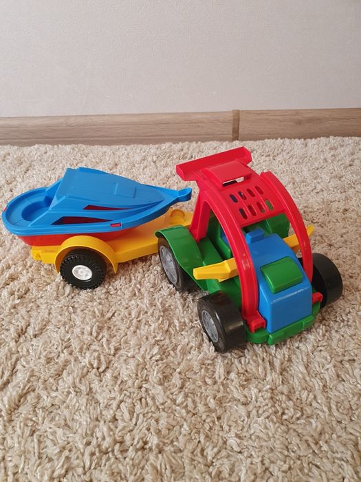 Дитячі машини, є різні