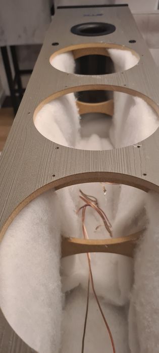 Kolumny STX Quant 300