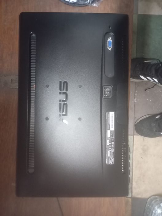 Monitor Asus Vga
