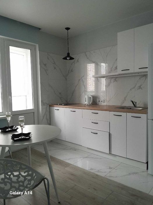 Здам квартиру. Асканія. Патріотика. Гмирі 20. 7 поверх. Генератор